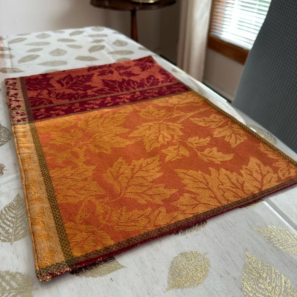 Vintage fall placemats set of two 13 x 18 inches cloth